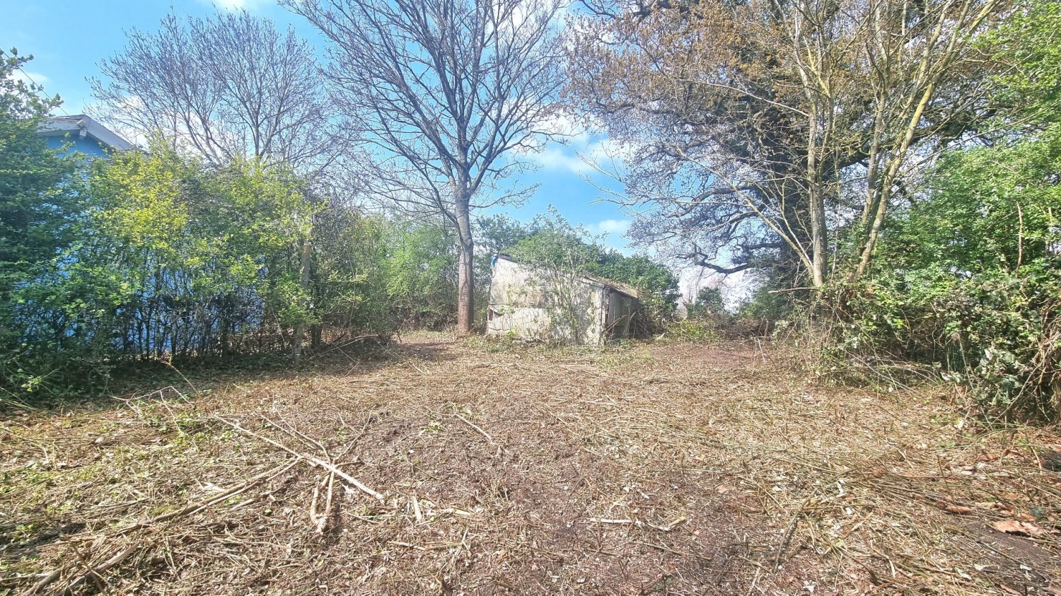 Grundstück in Sailly-sur-la-Lys, France, Nr. 89995