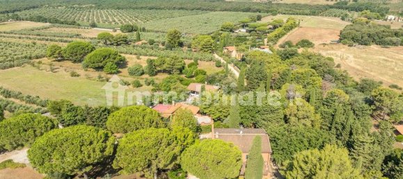 Villa de 6 dormitorios en Campiglia Marittima, Italy No. 35592 45