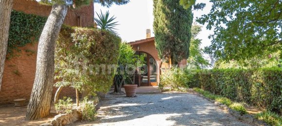 Villa de 6 dormitorios en Campiglia Marittima, Italy No. 35592 22