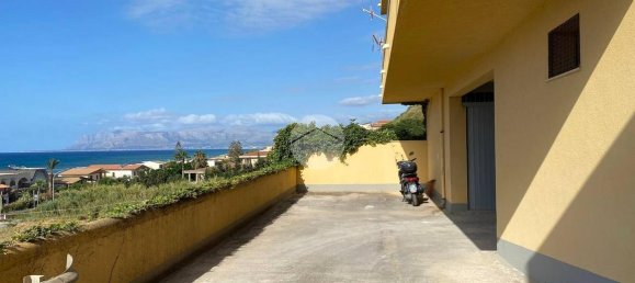 5 rooms Apartment in Alcamo, Italy No. 152870 17