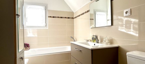 4 bedrooms House in Crecy-la-Chapelle, France No. 166658 7