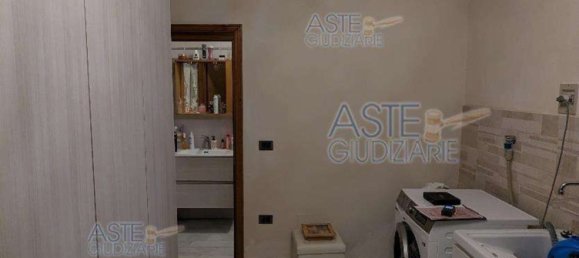 Apartamento de 7 habitaciónes en Lamporecchio, Italy No. 264952 6