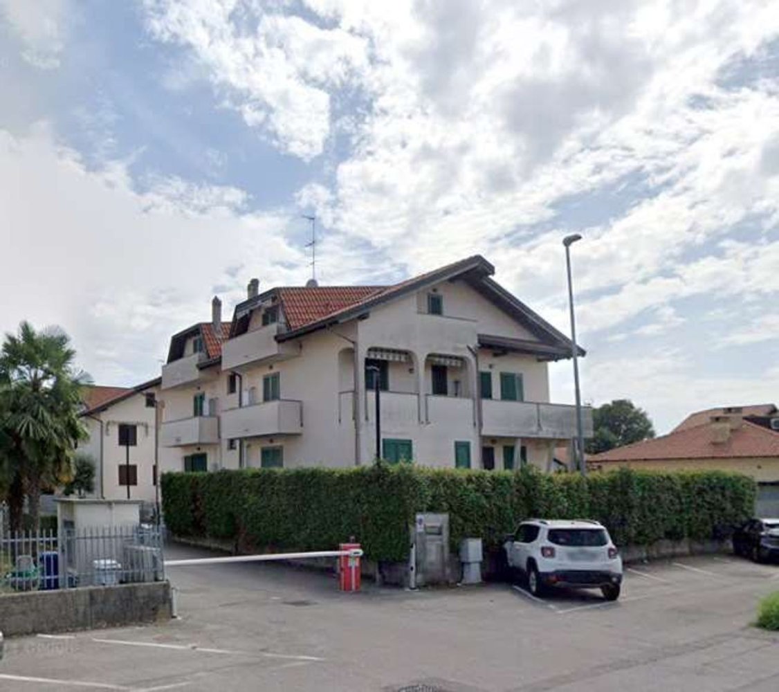 3 rooms Apartment in Arconate, Italy No. 330318