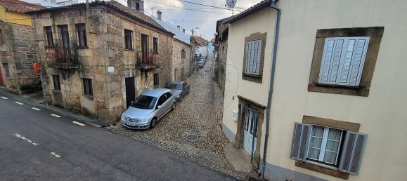 4 bedrooms House in Aranhas, Portugal No. 37527 17