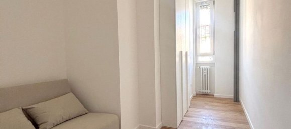 1 bedroom Apartment in Milan, Italy No. 364950 9