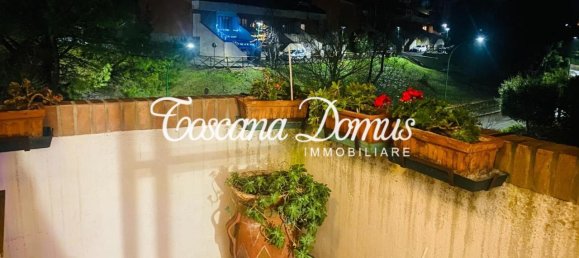 6 rooms Apartment in Siena, Italy No. 17685 5