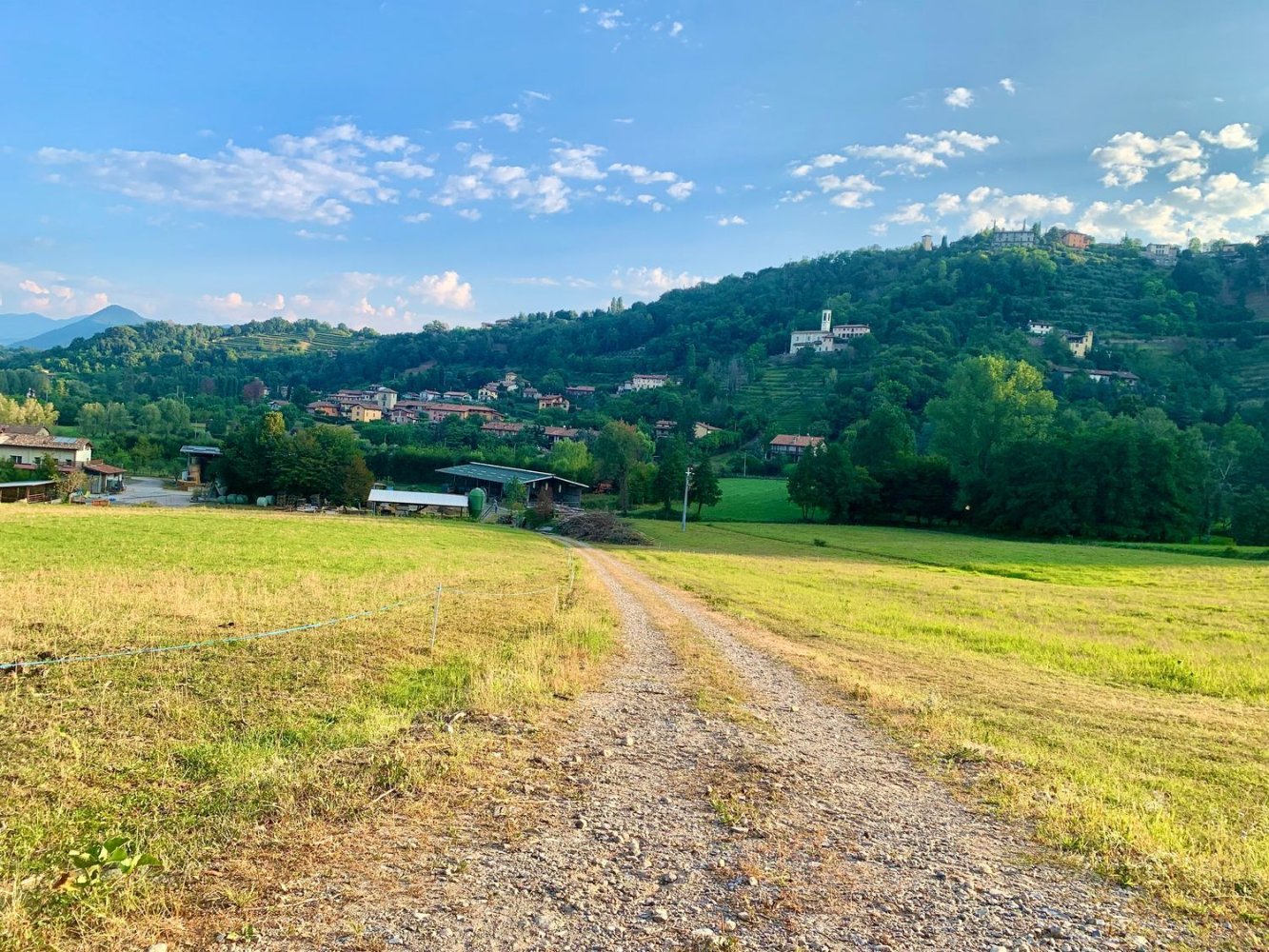 Grundstück in Bergamo, Italy 16000m², Nr. 255417