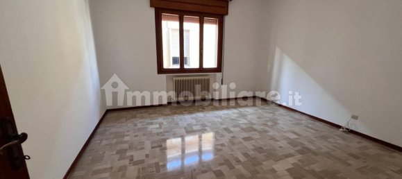 3 bedrooms Apartment in Camisano Vicentino, Italy No. 358979 14