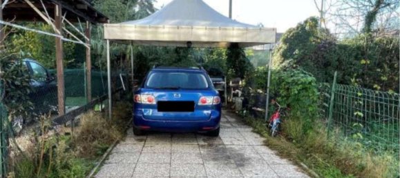 4 Schlafzimmer Wohnung in Castronno, Italy, Nr. 363483 15