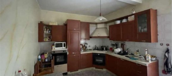 4 Schlafzimmer Wohnung in Castronno, Italy, Nr. 363483 22