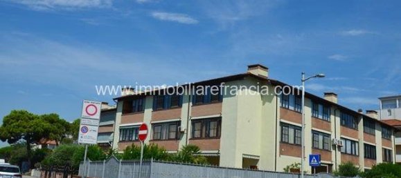 1 bedroom Apartment in Comacchio, Italy No. 341914 2