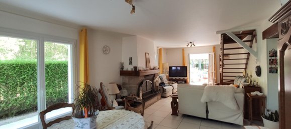 4 chambres Maison à La Ferté-Saint-Cyr, France No. 94247 4