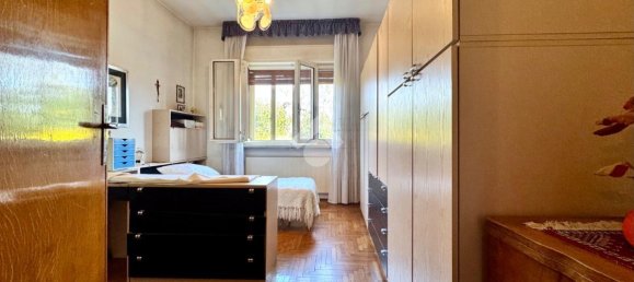 4 rooms Villa in Udine, Italy No. 36995 14