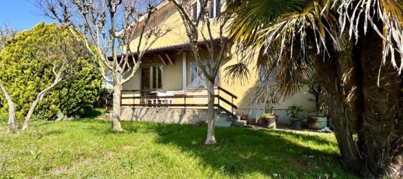 4 rooms Villa in Udine, Italy No. 36995 31