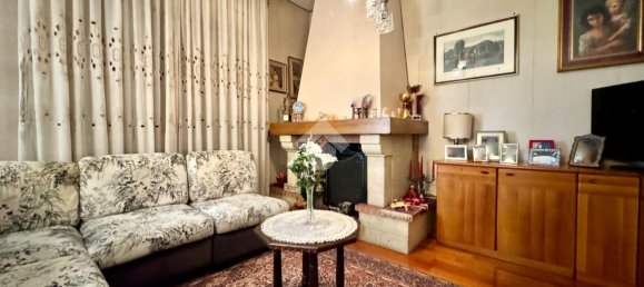 4 rooms Villa in Udine, Italy No. 36995 3