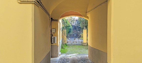 5 rooms Apartment in Parma, Italy No. 120763 36