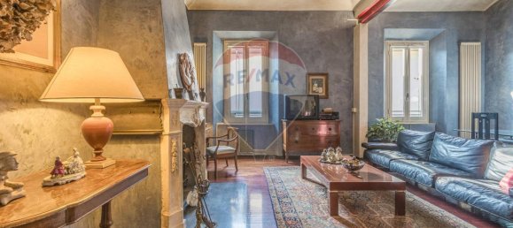 5 rooms Apartment in Parma, Italy No. 120763 7