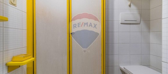 5 rooms Apartment in Parma, Italy No. 120763 25