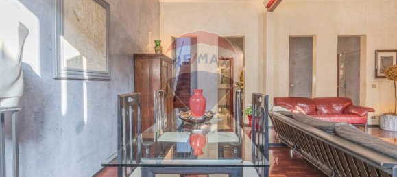 5 rooms Apartment in Parma, Italy No. 120763 10