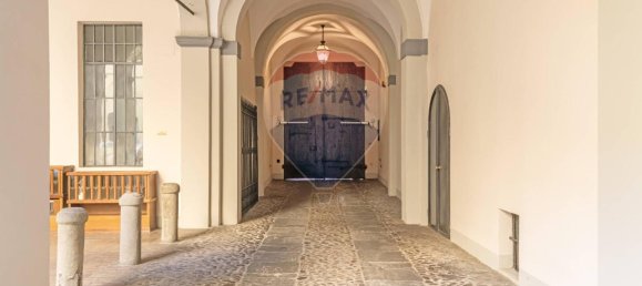 5 rooms Apartment in Parma, Italy No. 120763 42