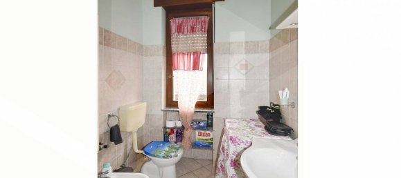 Apartamento de 2 divisões em Parabiago, Italy N.º 22652 5