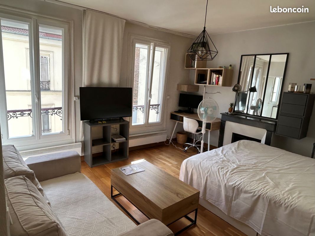 1 bedroom Apartment in Paris, France No. 362765