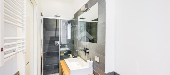 Квартира с 5 спальнями в Рим, Италия № 359954 13