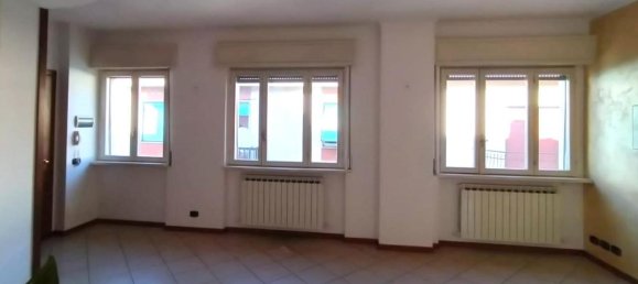 Квартира с 3 комнатами в Гандино, Италия № 86416 7