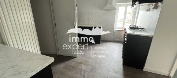 2 Schlafzimmer Gebäude in Mirecourt, France, Nr. 87416 3