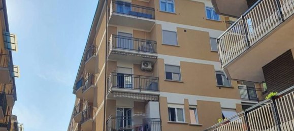 Apartamento de 3 habitaciónes en Malgrate, Italy No. 229074 16