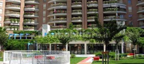 2 chambres Appartement à Rome, Italy No. 32400 2