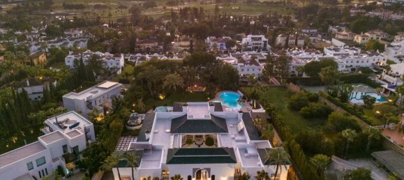 12 bedrooms Villa in Marbella, Spain No. 102188 64