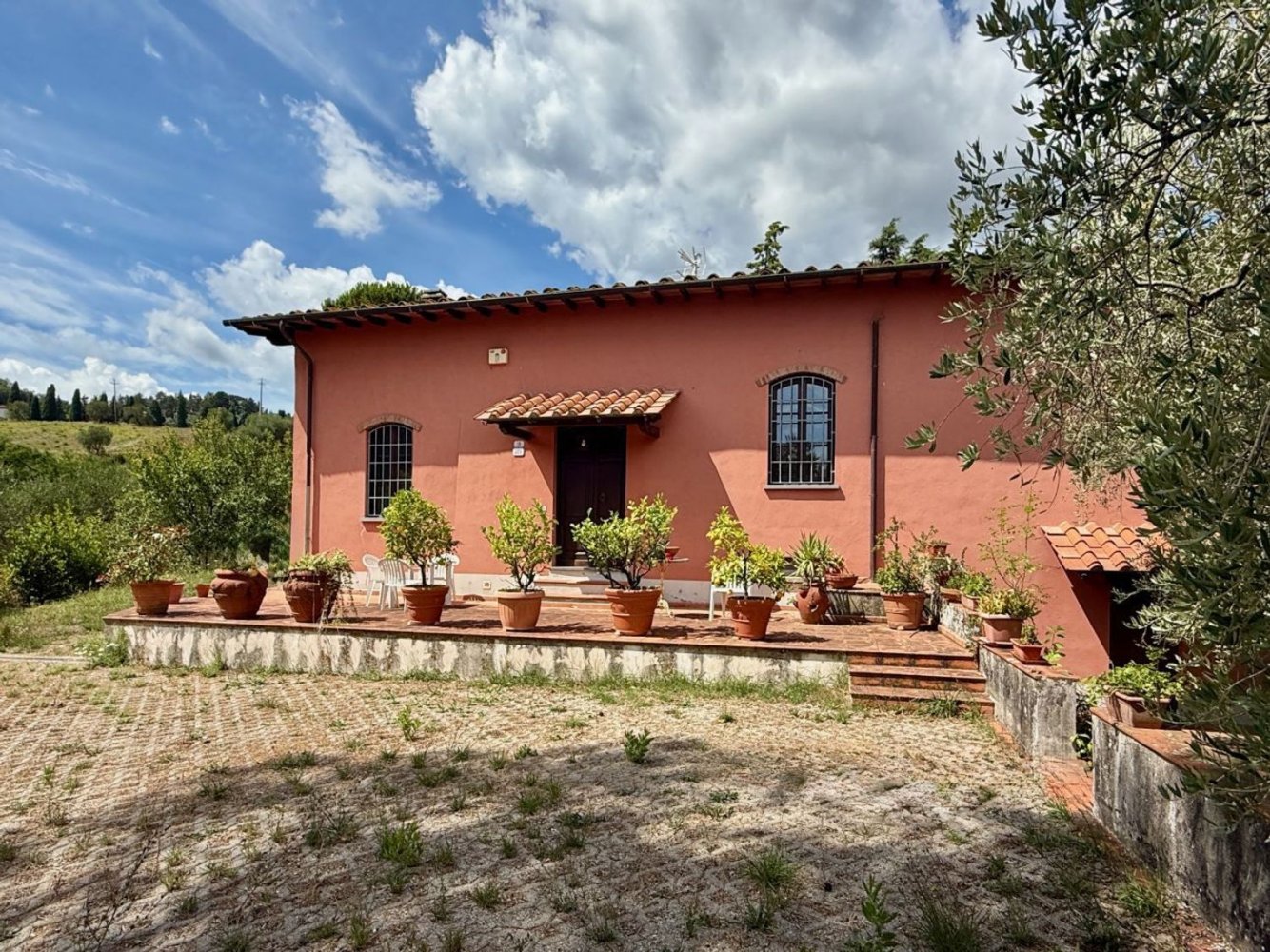 7 bedrooms Villa in Lucca, Italy No. 367657