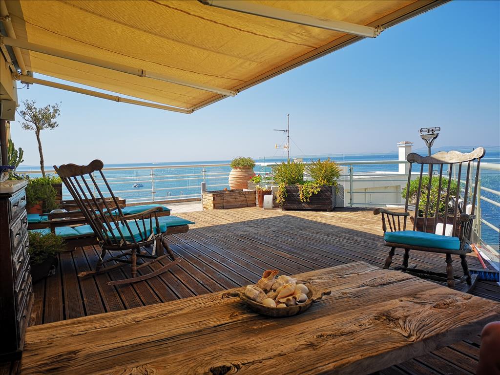 3 غرف نوم مكتب في Palaio Faliro, Greece رقم 5515