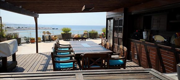 3 غرف نوم مكتب في Palaio Faliro, Greece رقم 5515 5