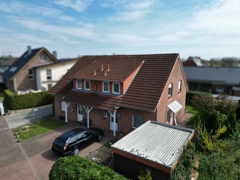 3 bedrooms Townhouse in Steinfurt, Germany No. 156036