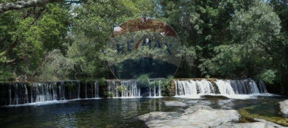 Terreno em Cortes do Meio, Portugal 2500 m² N.º 67982 4