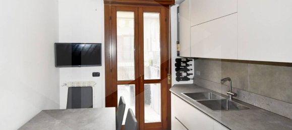 Квартира с 3 комнатами в Парабьяго, Италия № 30514 15