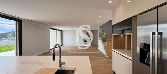 3 bedrooms House in Barcelos, Portugal No. 173972 13