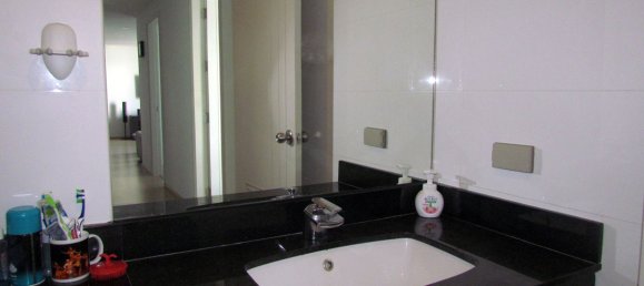 3 bedrooms Condo in Pattaya, Thailand No. 3926 5