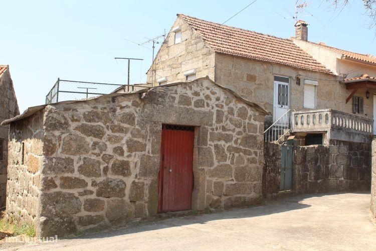 Дом с 3 спальнями в Оливейра ду Ошпитал, Португалия № 246049