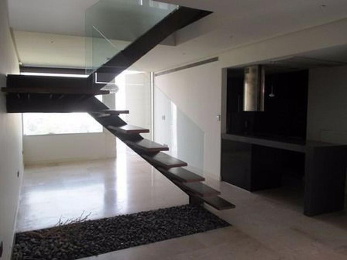 Студия в Нуэво Леон, Мексика № 167049