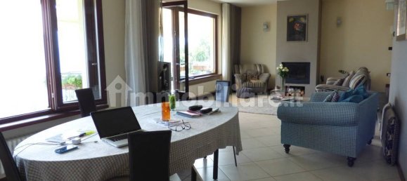 Apartamento de 3 dormitorios en Tremezzina, Italy No. 57710 11