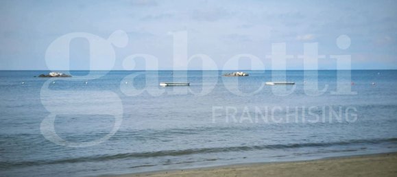 2 Schlafzimmer Wohnung in Follonica, Italy, Nr. 326026 7