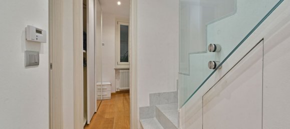 Дуплекс с 3 комнатами в Варацце, Италия № 219017 19