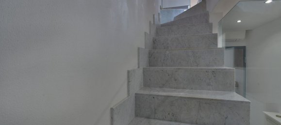 Дуплекс с 3 комнатами в Варацце, Италия № 219017 25