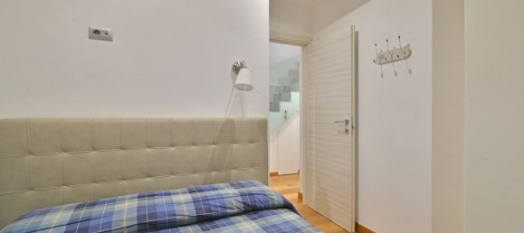 Дуплекс с 3 комнатами в Варацце, Италия № 219017 13