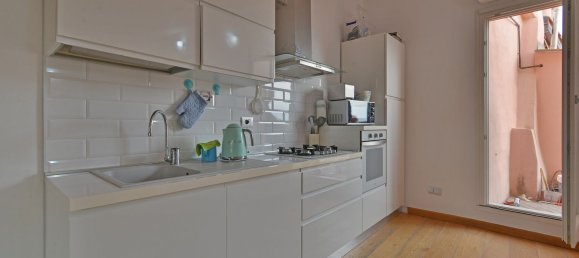 Дуплекс с 3 комнатами в Варацце, Италия № 219017 29