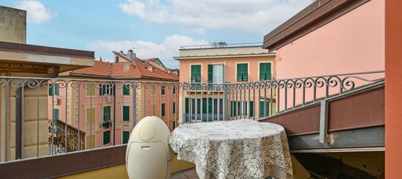 Дуплекс с 3 комнатами в Варацце, Италия № 219017 30