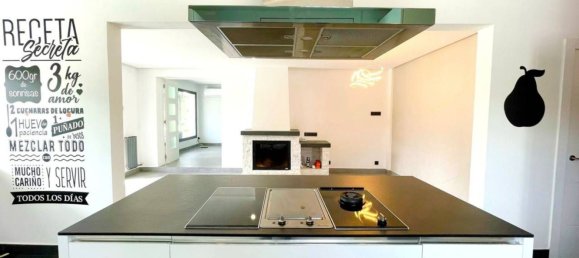 6 bedrooms House in Sant Fost de Campsentelles, Spain No. 71379 14